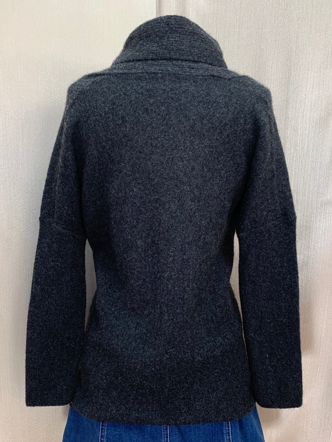 BEYOND THREADS charcoal grey Alpaca Wool Long Sleeve Sweater - S