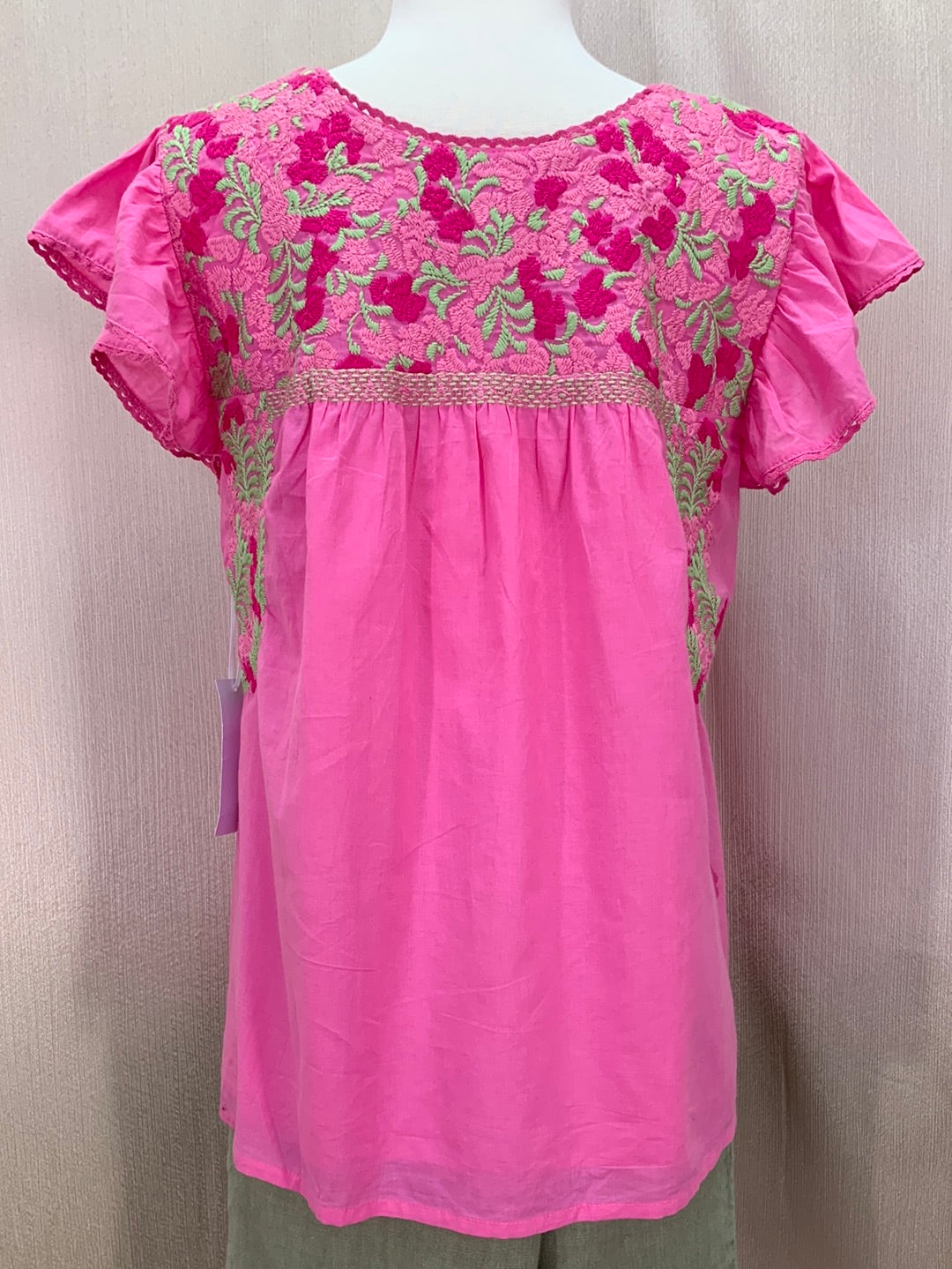NWT - J MARIE pink green Embroidered Flutter Sleeve Lined Kehlani Top - M