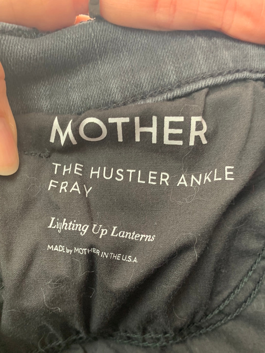 MOTHER lighting up lanterns The Hustler Ankle Fray Jeans - 24