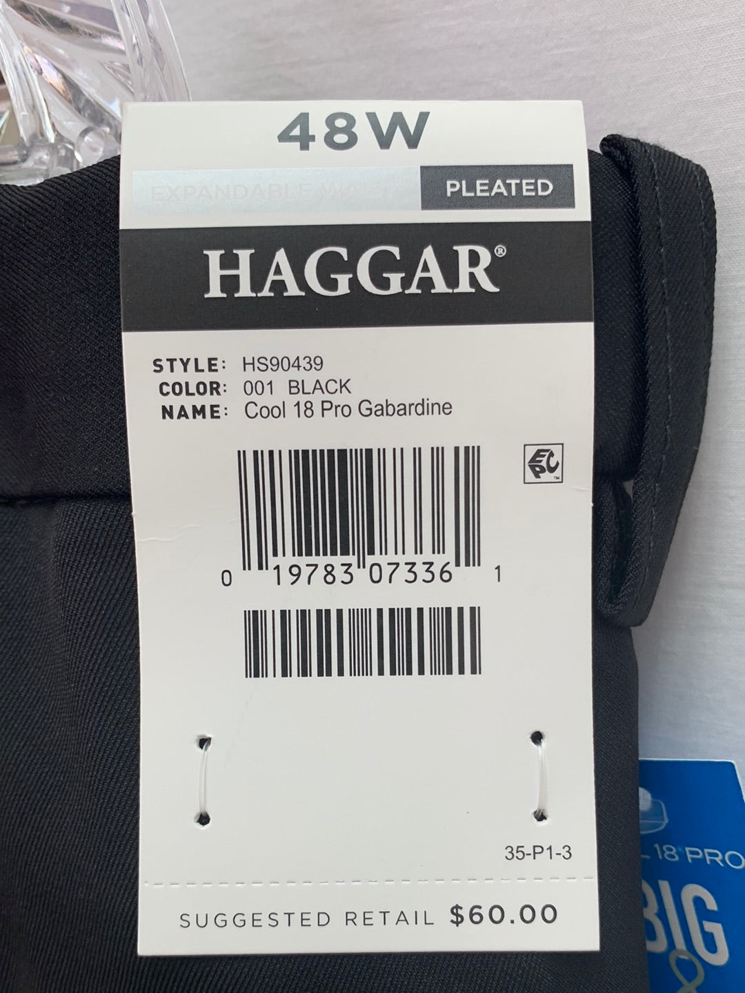 NWT - HAGGAR black Cool 18 Pro Pleated 10.5" Golf Shorts - 48W