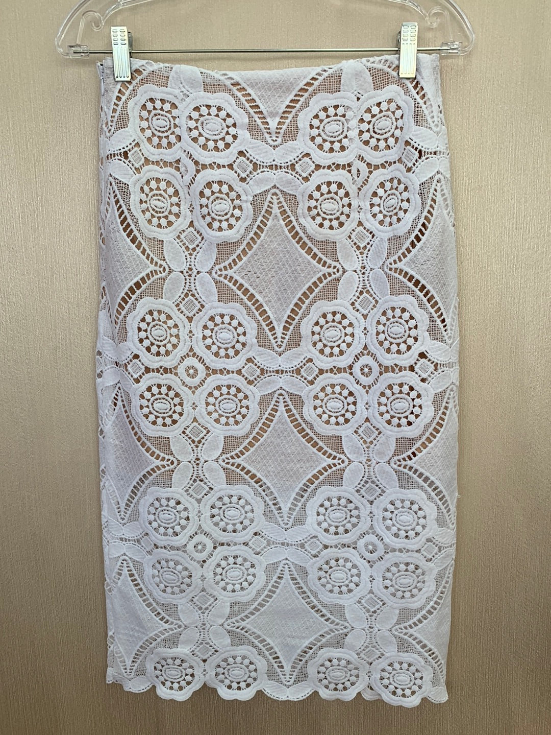 NWT - ABERCROMBIE & FITCH white Lace Midi Pencil Skirt - 2