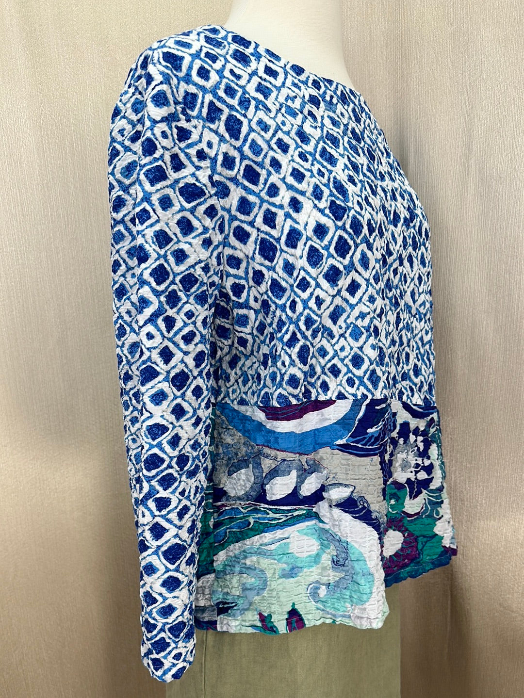 HABITAT blue white print Cotton Crinkle Texture 3/4 Sleeve Top - XS