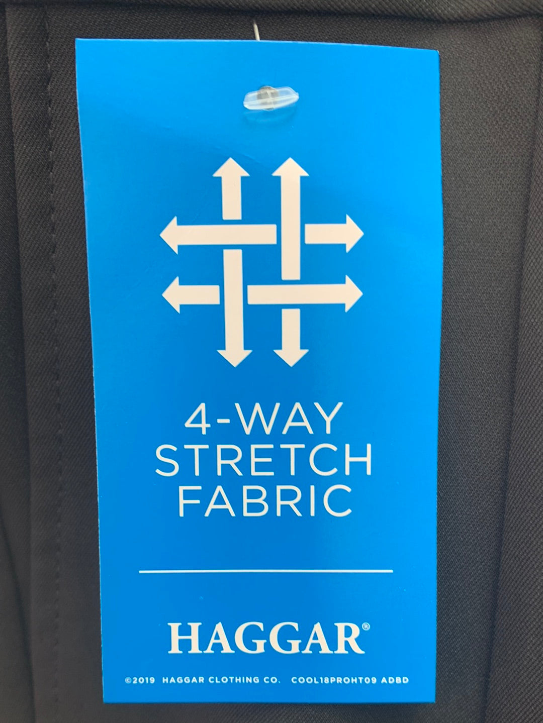 NWT - HAGGAR black Cool 18 Pro Pleated 10.5" Golf Shorts - 48W