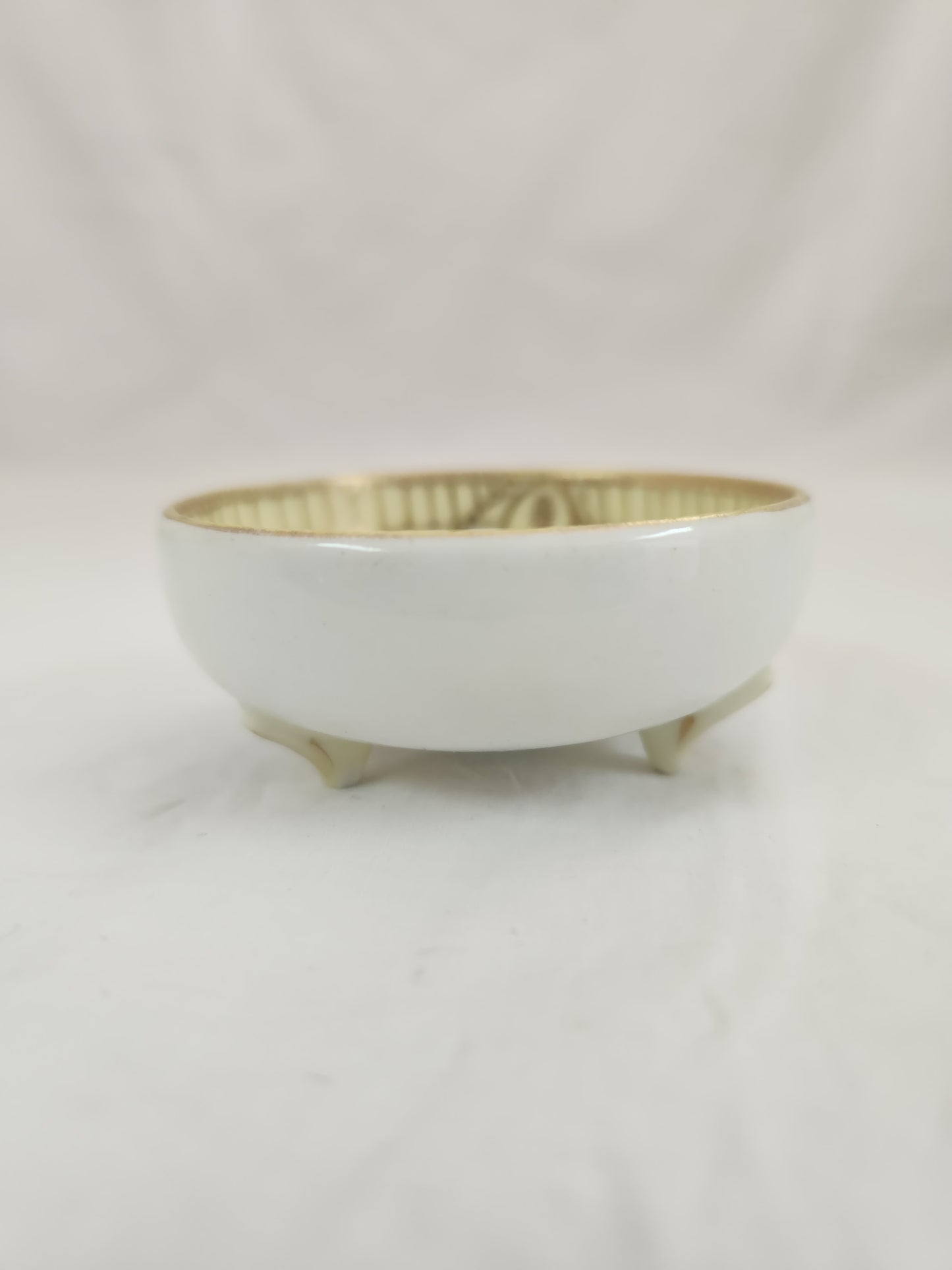 VTG - Hand Painted Salt Dip - Blue Flowers w/Gold Accent Trim Three Legged by Japan I E Co.