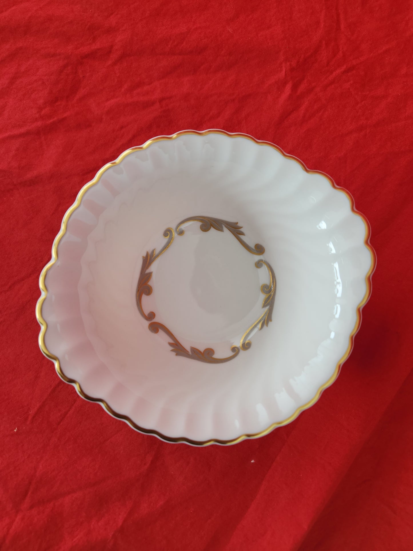 Syracuse Gray & Gold Baroque 6" Lugged Cereal Bowl