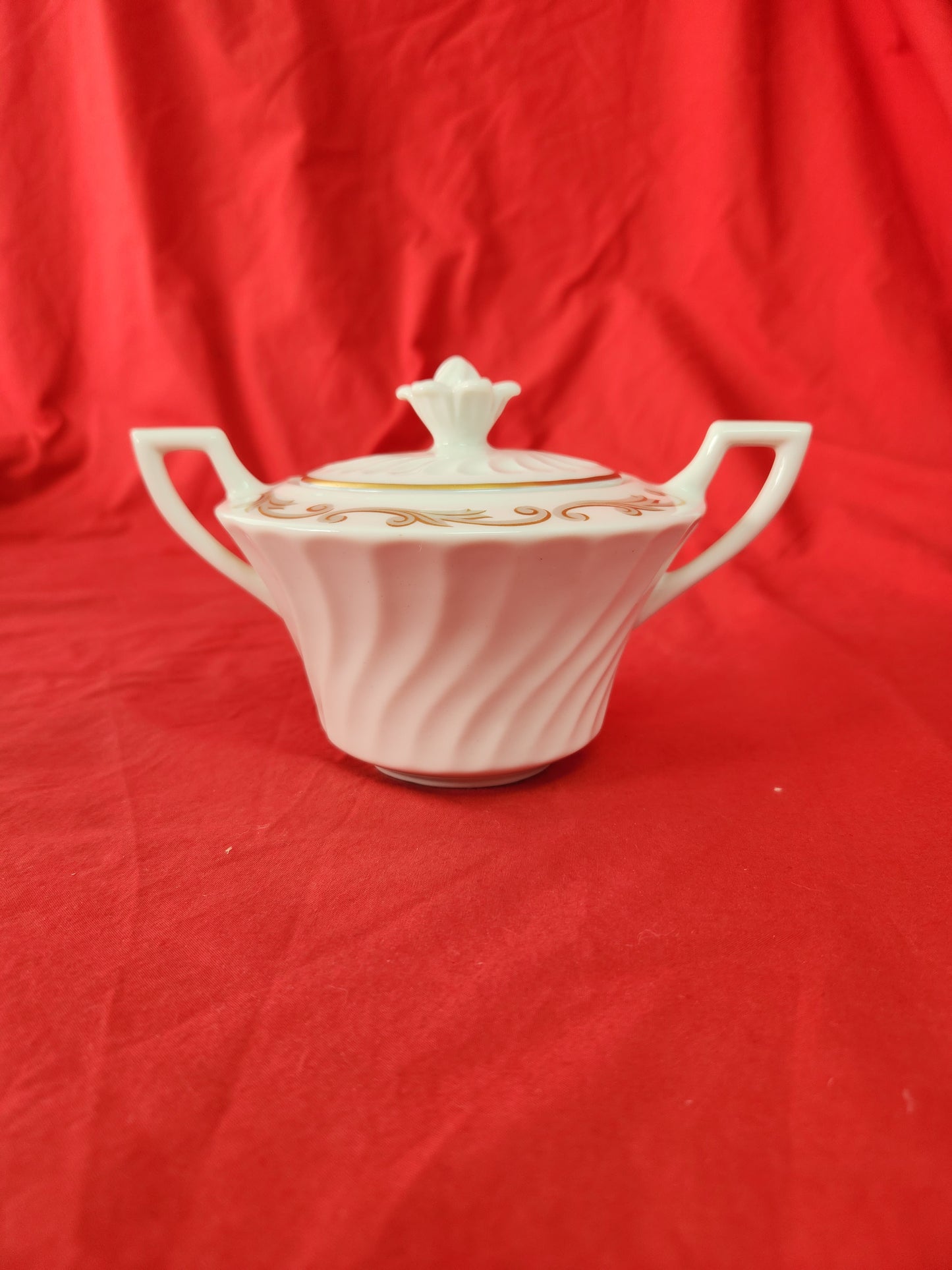 Syracuse Gray & Gold Baroque Sugar Bowl w/Lid