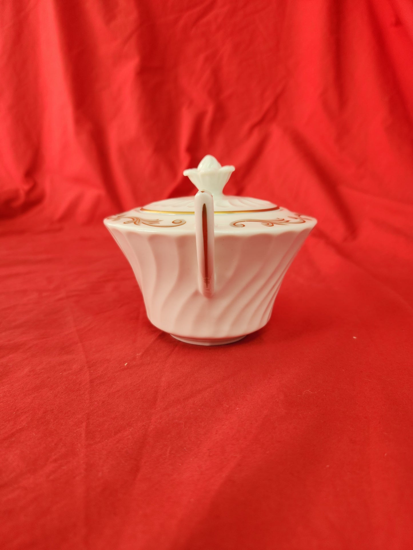 Syracuse Gray & Gold Baroque Sugar Bowl w/Lid