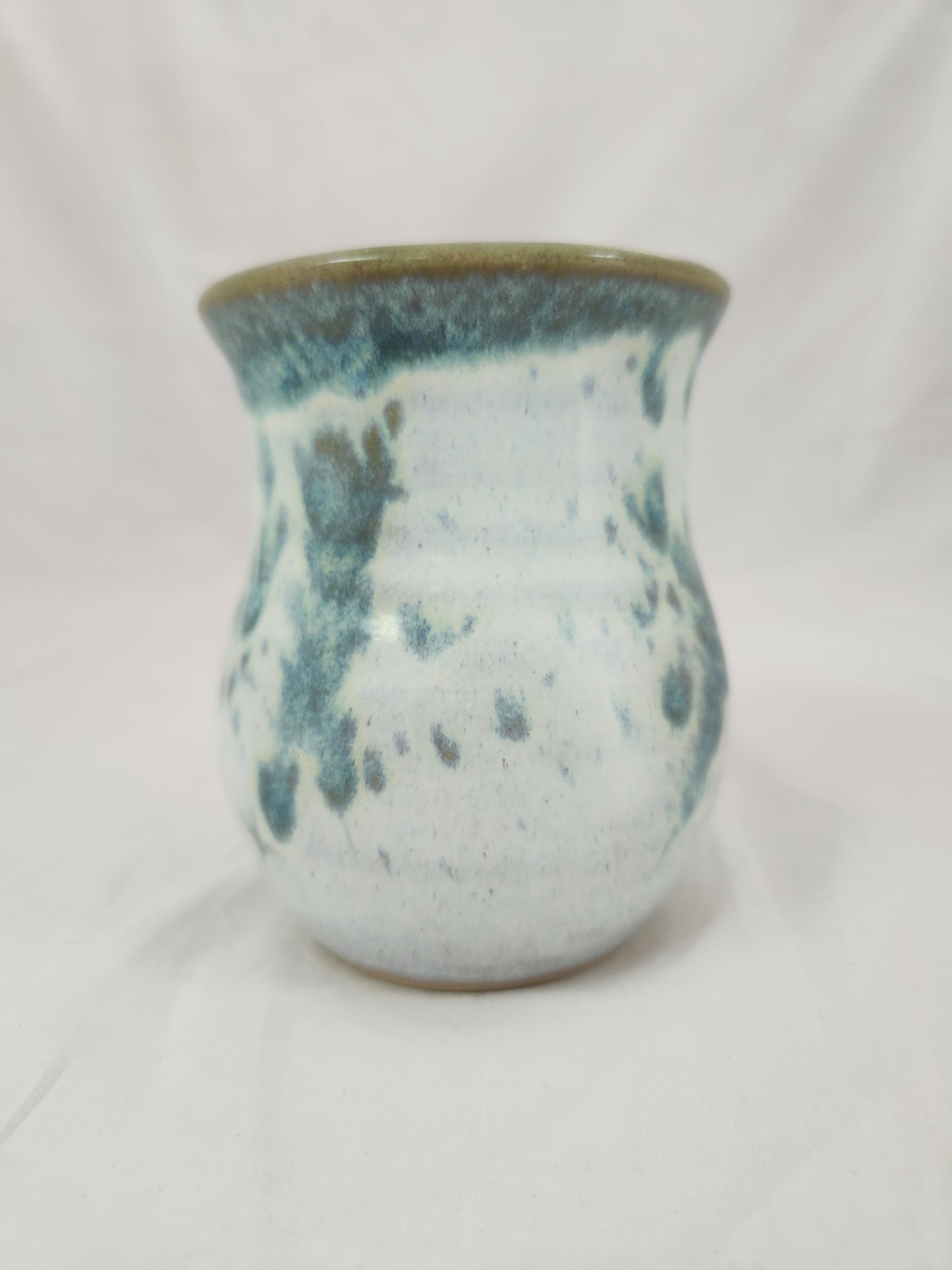 Amazing ~ Seagrove Potluck Pottery Mug signed Laura Teague Moore 1989