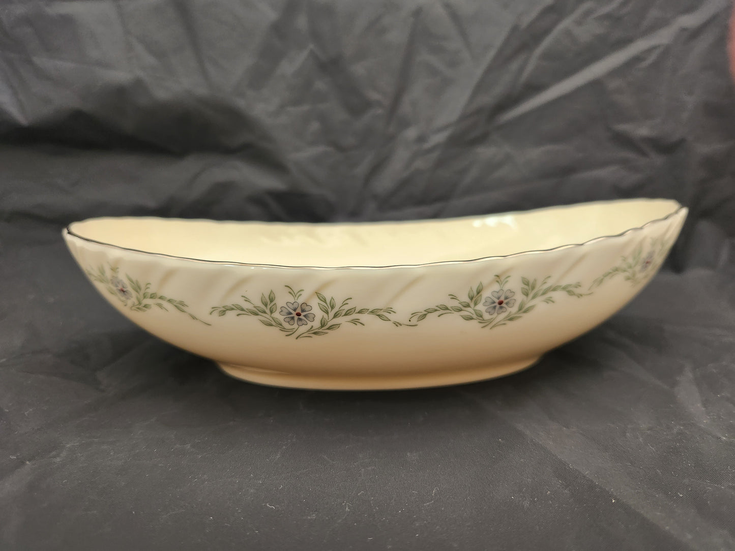 VTG - Musette by Lenox 9.5" Vegetable Bowl