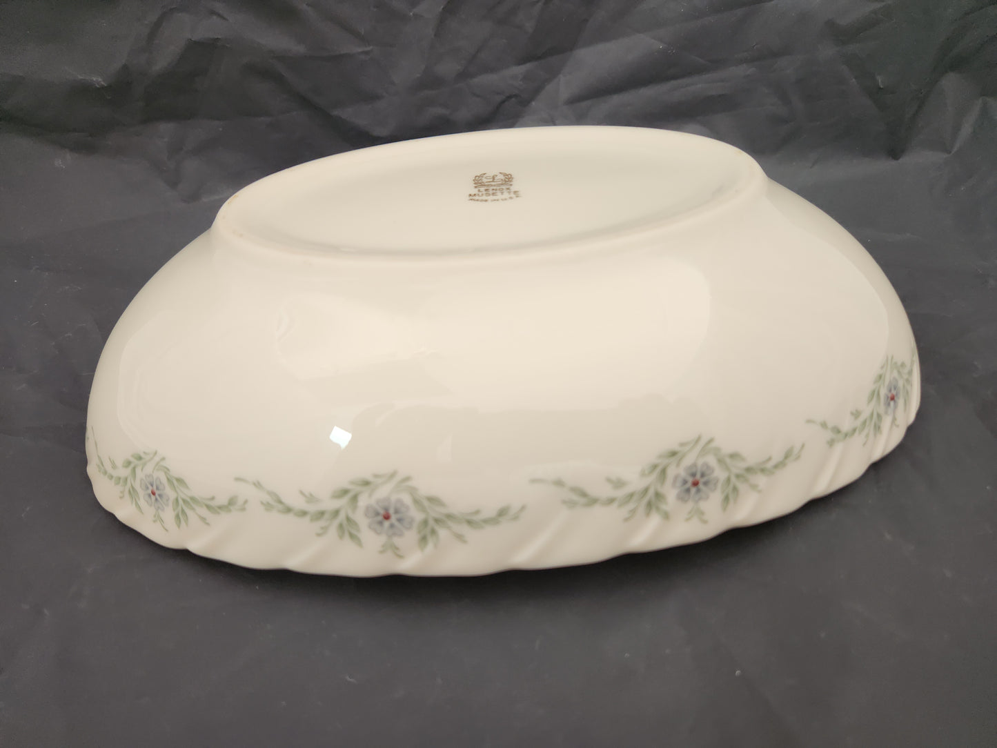 VTG - Musette by Lenox 9.5" Vegetable Bowl