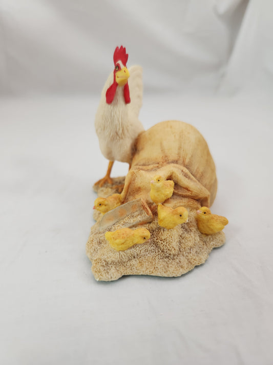 "Chow Time" Figurine by Lowell Davis - #221003