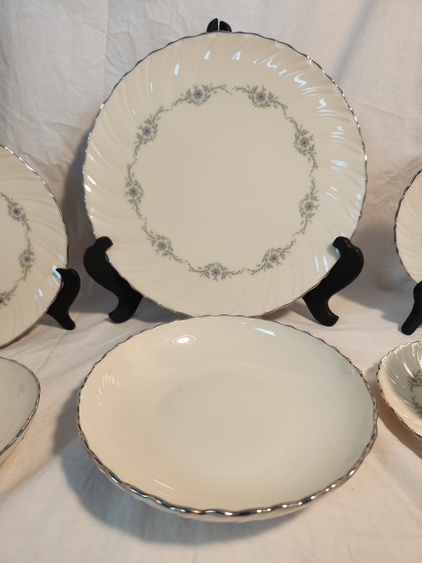 VTG - Musette by Lenox 7-Piece Dinnerware Set - 1 Place Settings