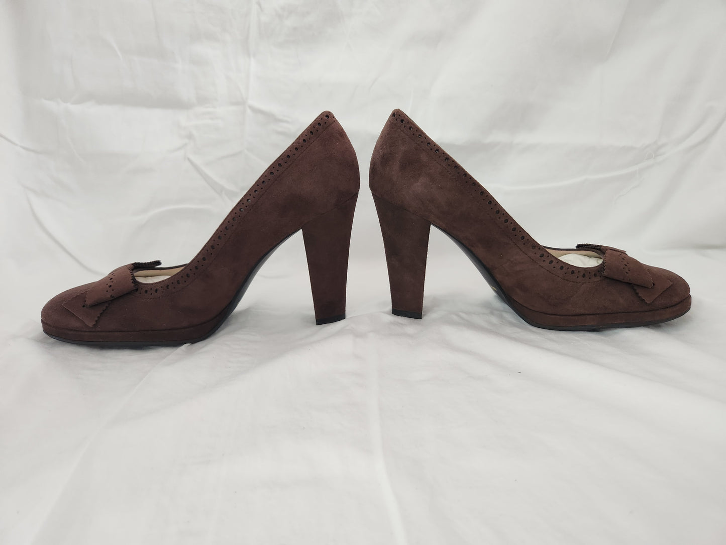 NIB - Apostrophe Brown High Heel Pumps - Size: 8 Medium - Style: 40848