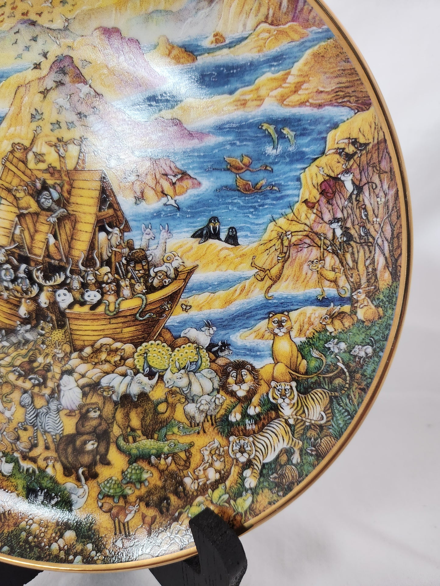1991- limited Edition "Two by Two" Decorative Plate by Bill Bell - Plate #R2544
