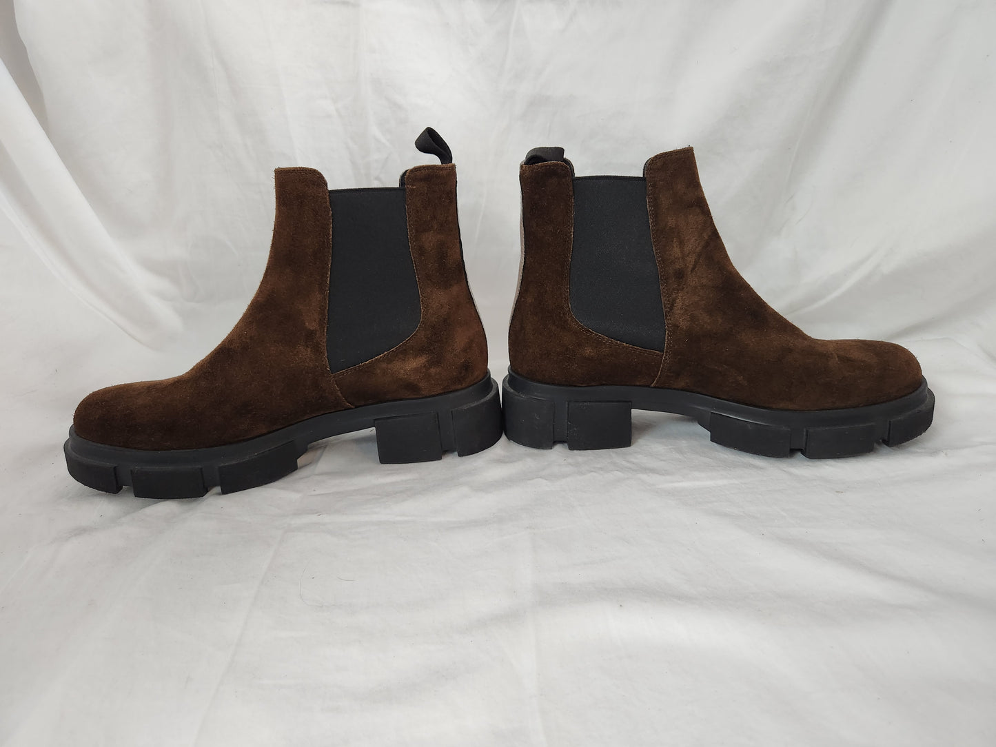 Triver Flight Brown Suede Pull-On Ankle Boots - Size: 39 (US 8)