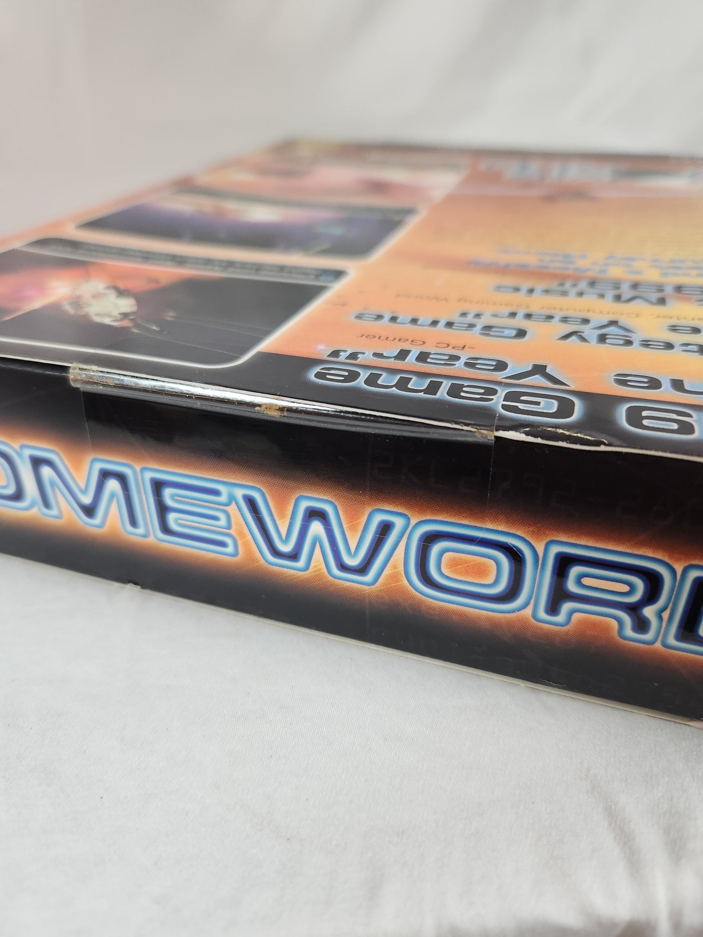HomeWorld Game of the year Edition PC Game (Windows 95/98/NT 4.0)
