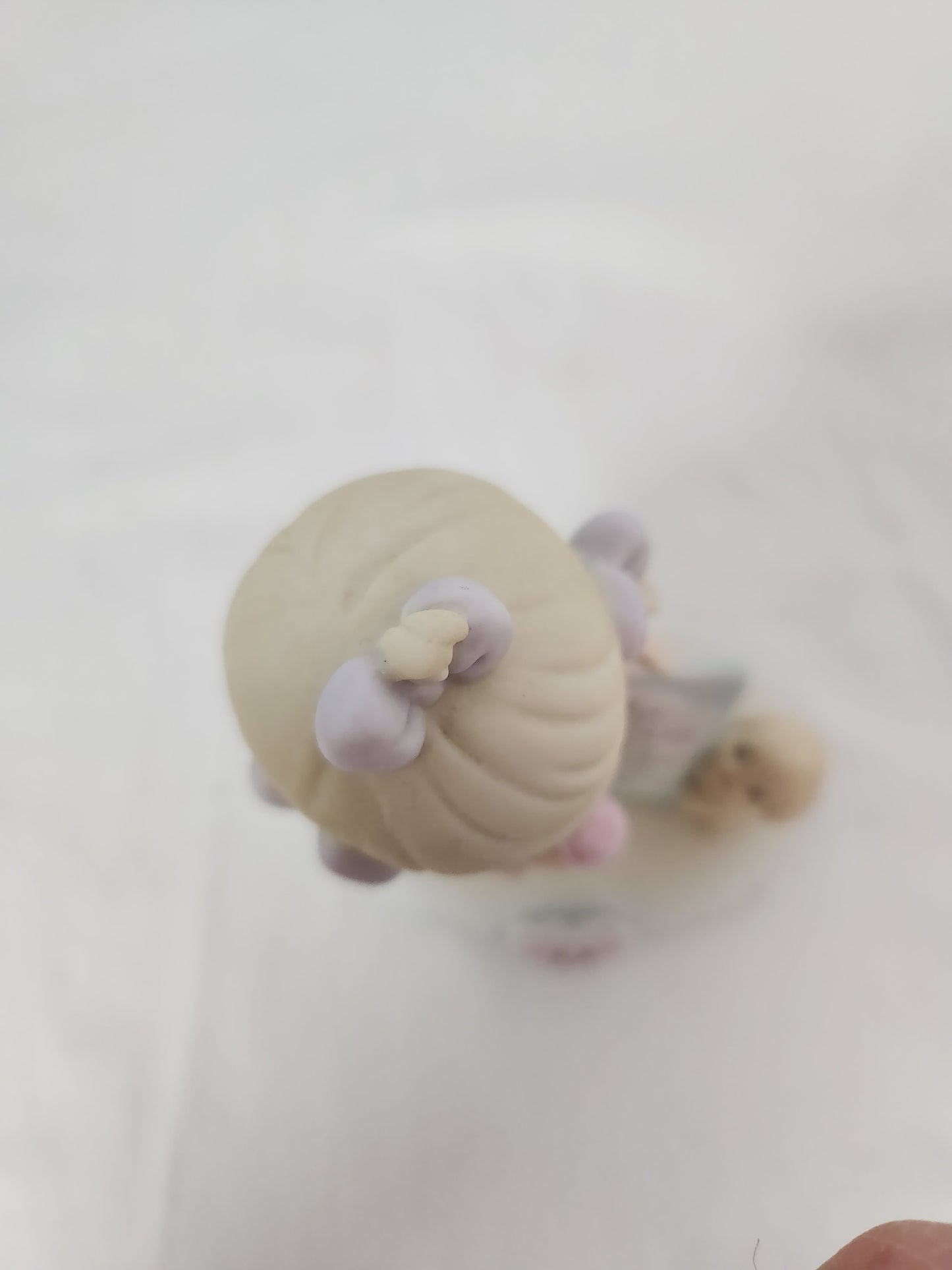 1996 Precious Moments Growing in Grace 'Age 11' Porcelain Figurine #260924