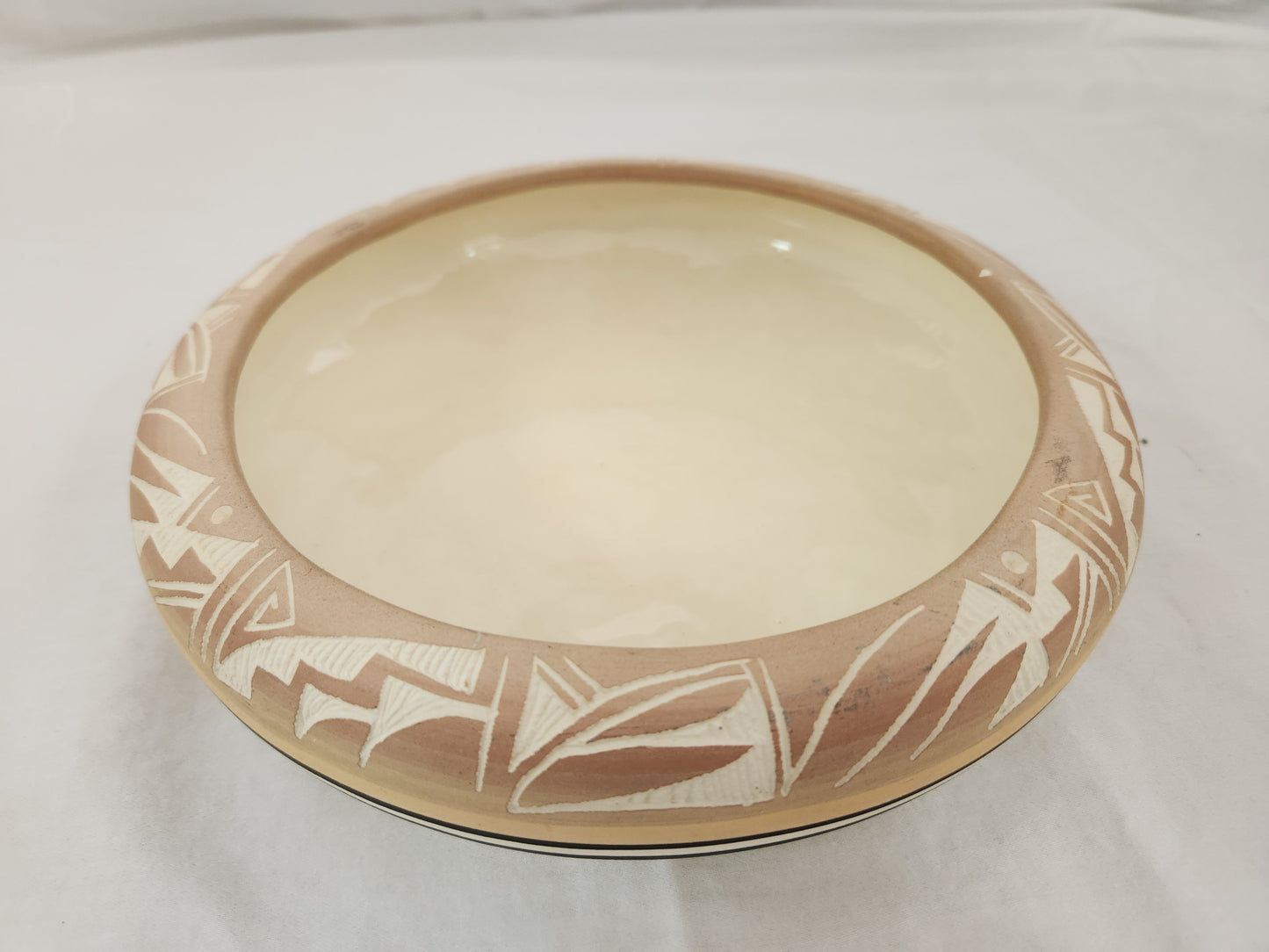 8" Native American Navajo Pottery Bowl
