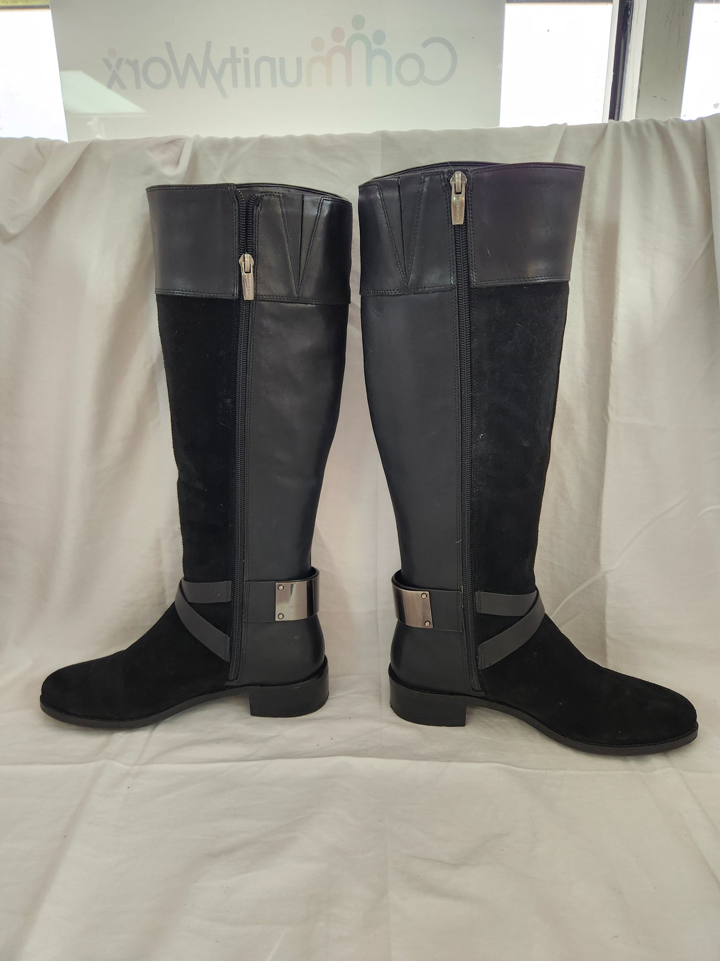 Vince Camuto Black Leather & Suede Jaran Riding Boots - Size: 6.5M