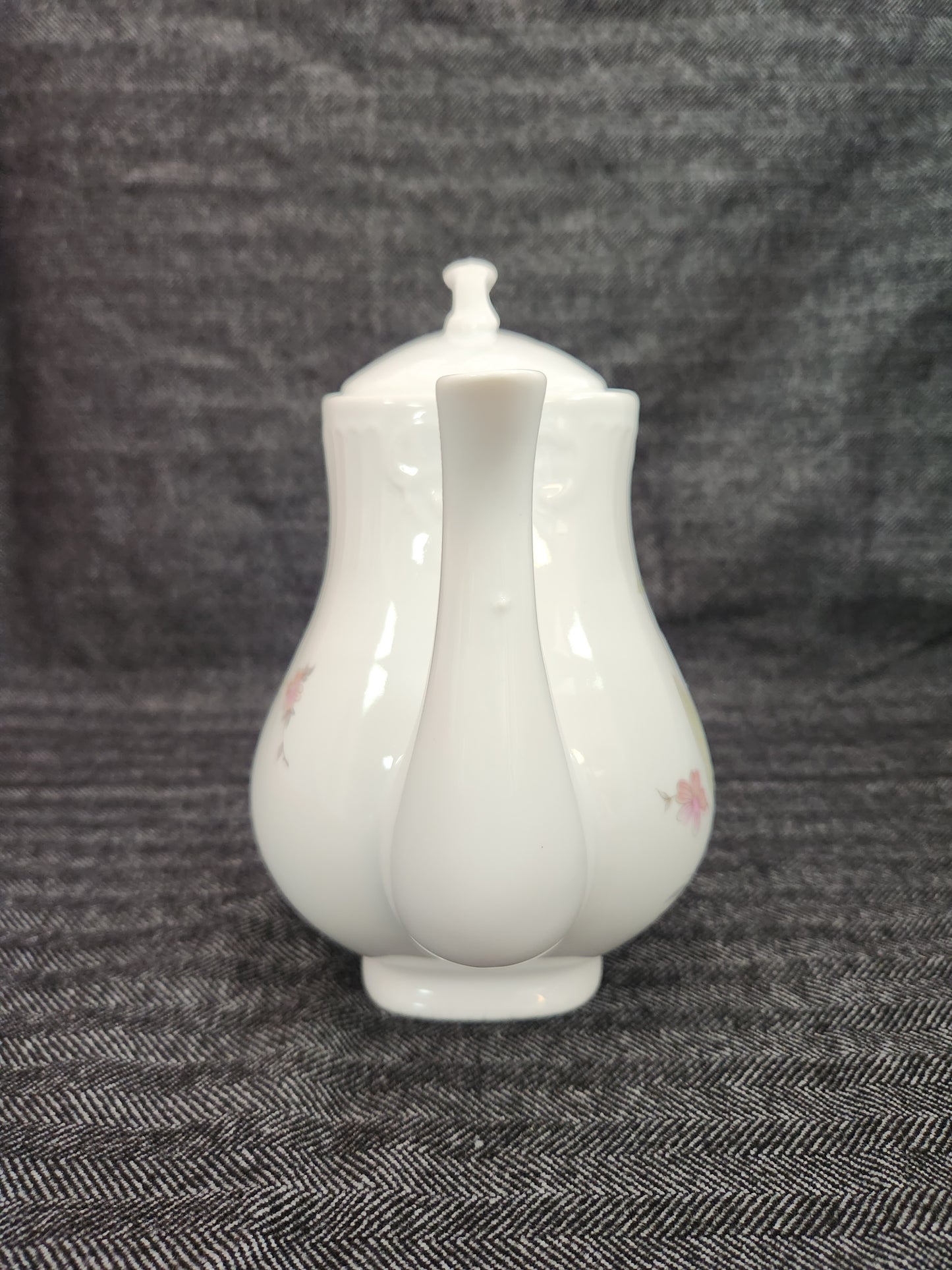 Vintage Vista Alegre 8" Coffee Pot with Lid