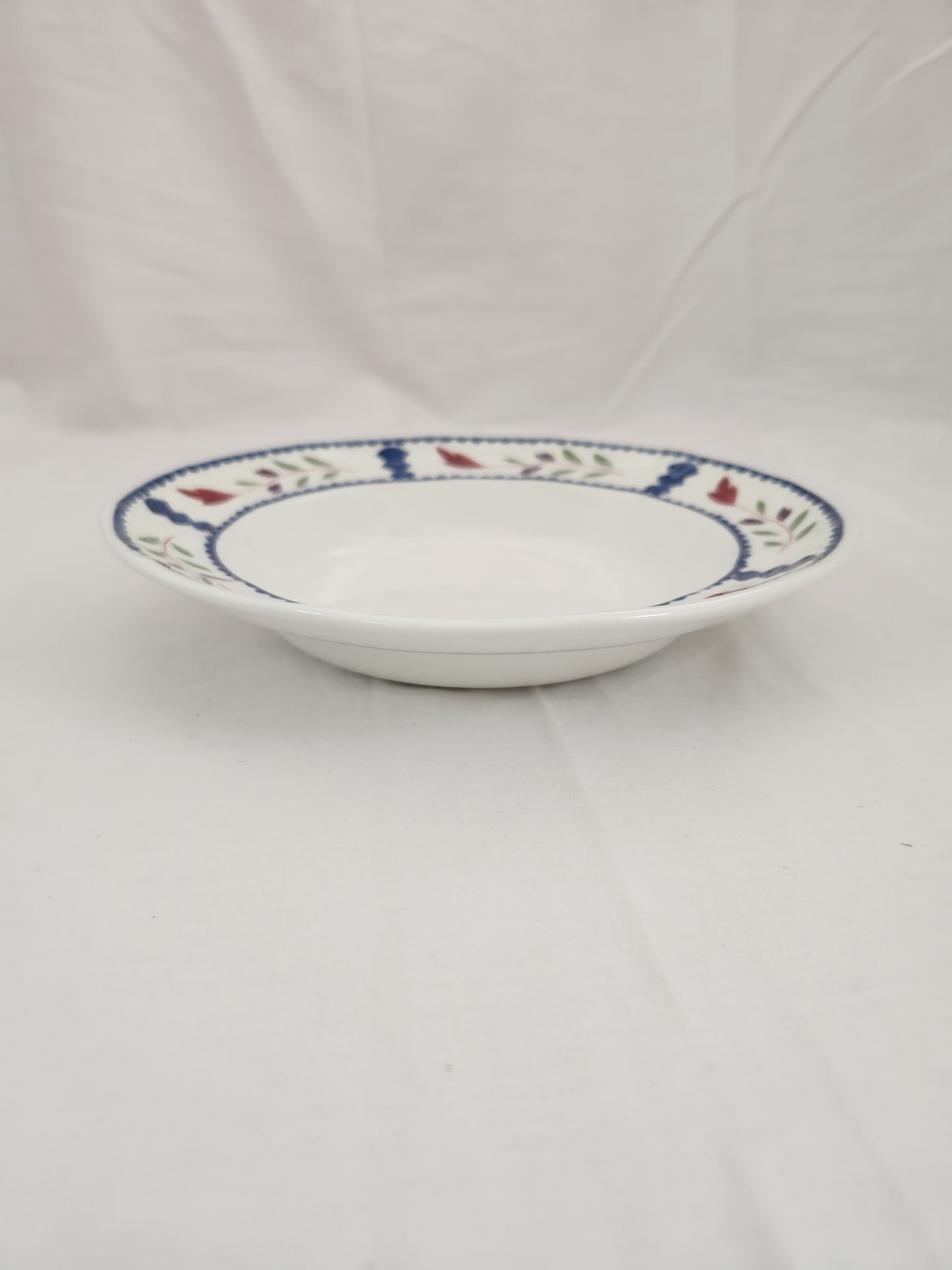 Adams Lancaster 7-3/4" Ironstone Rimmed Soup Bowl