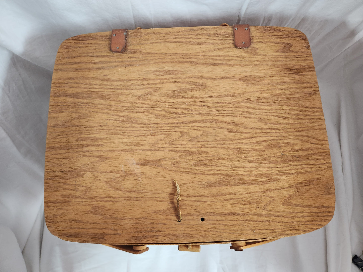 Longaberger Oak Lid Double Handle Picnic Basket