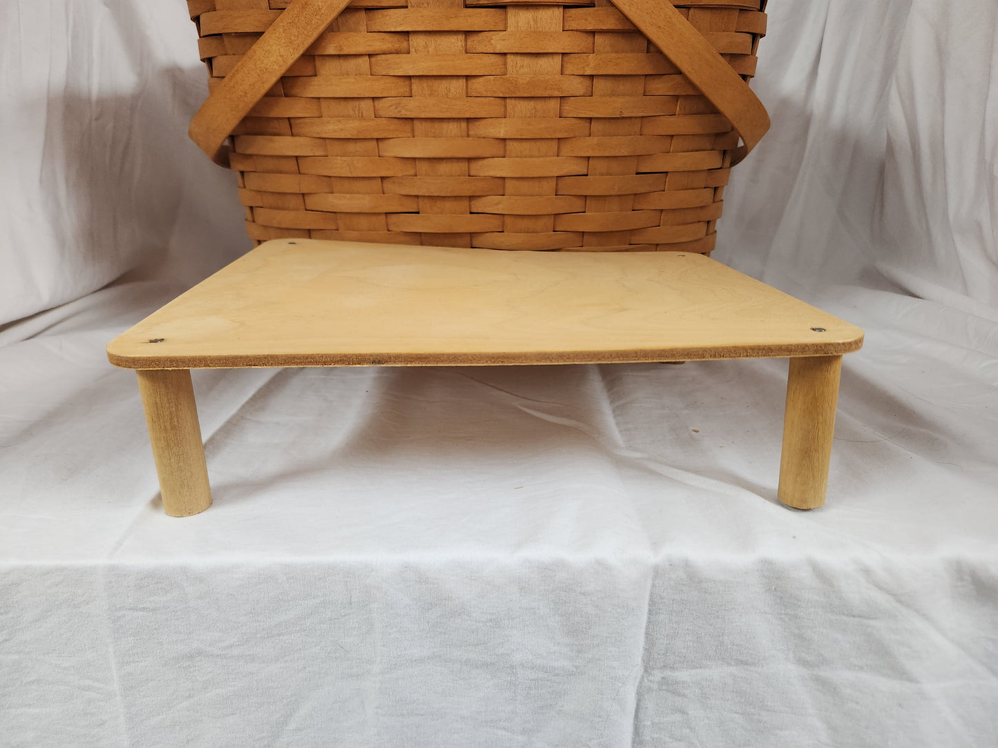 Longaberger Oak Lid Double Handle Picnic Basket