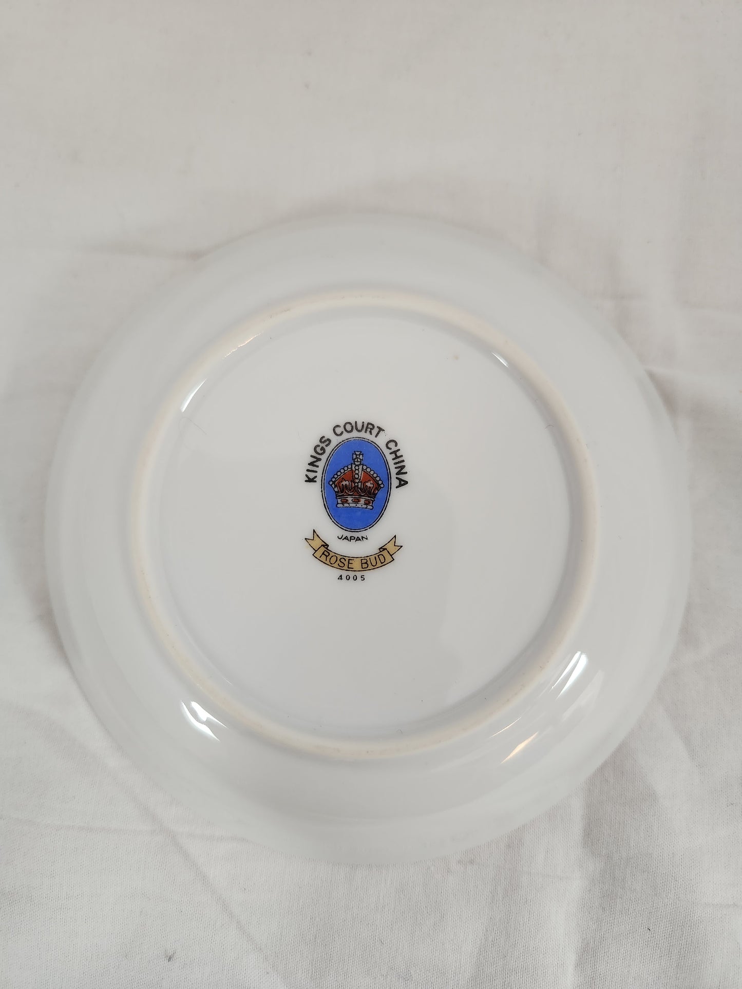 Kings Court China "Rose Bud" Fruit/Dessert Bowl #4005