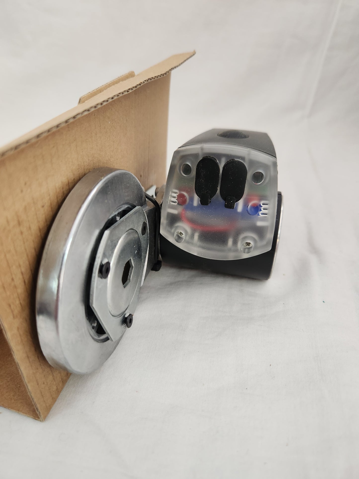 EcoXPower Pedal Powered Headlight + Smartphone Charger (missing taillights)