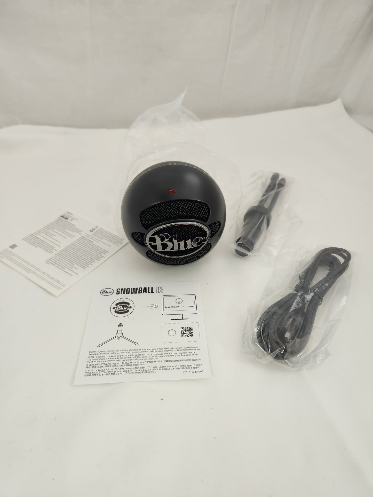 Logitech for Creators Blue Snowball iCE USB Microphone Gaming | Streaming |Podcasting