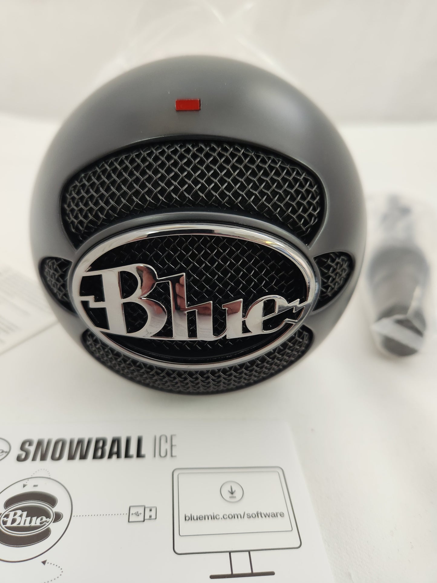 Logitech for Creators Blue Snowball iCE USB Microphone Gaming | Streaming |Podcasting