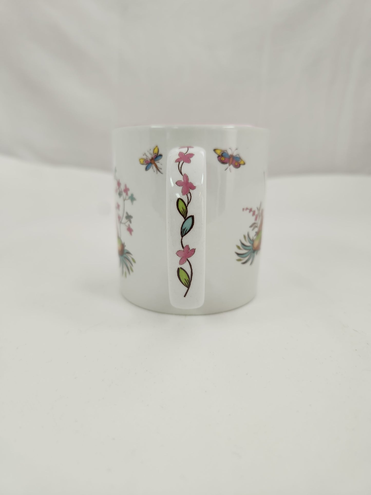 Williamsburg Reserve Collection "Pearl River" Mug by Spode #S3714 (flaw)