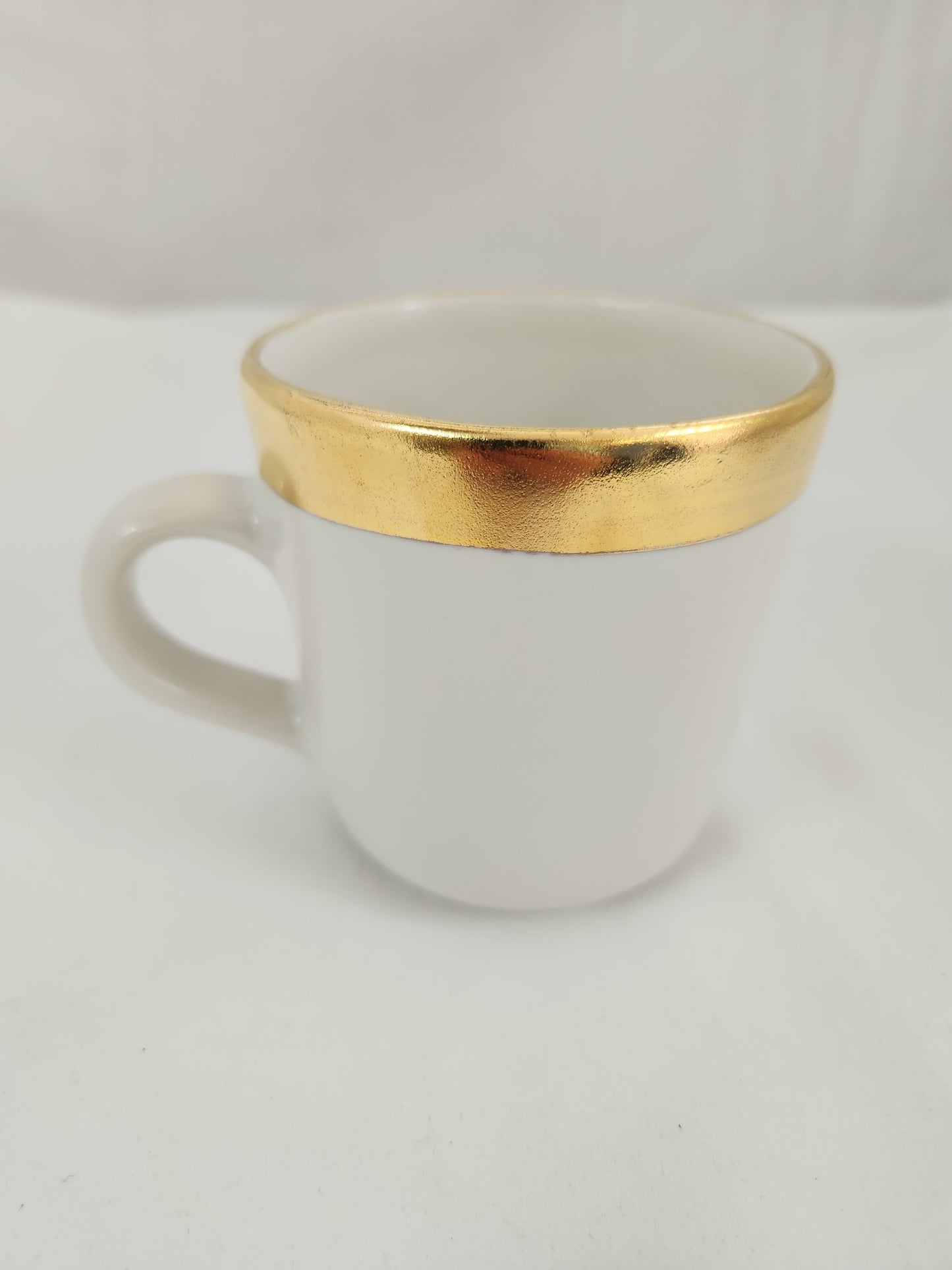 Michael Wainwright White Mug with Gold Trim