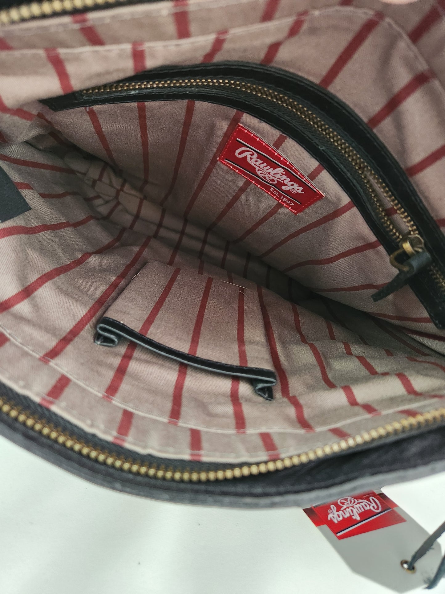 Rawlings Women's Black Baseball Stitch Crossbody Bag - #RB60002-001