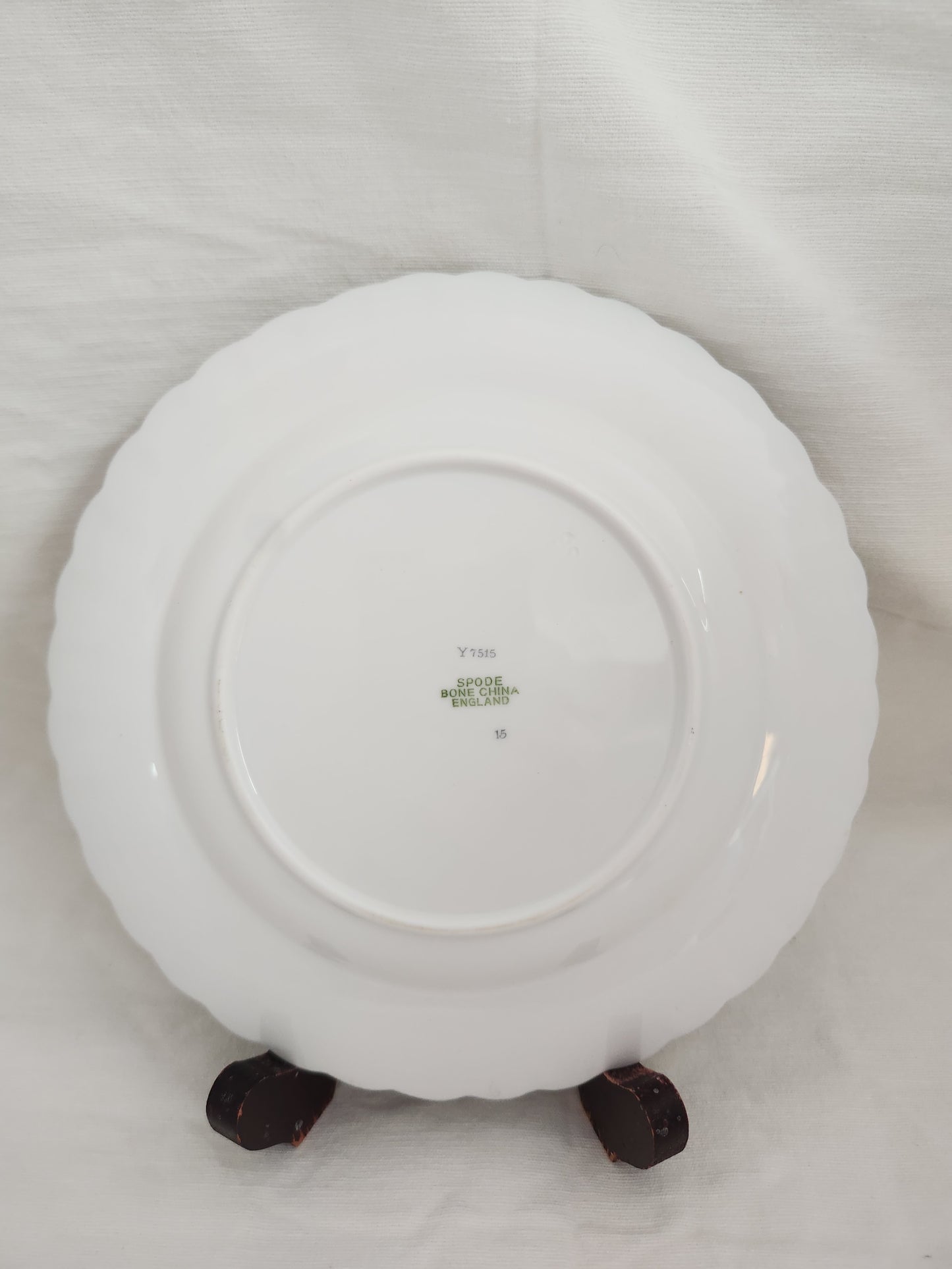 Fleur de Lys Grey 7-7/8" Salad Plate by Spode (Bone, Platinum Trim) - Y7515