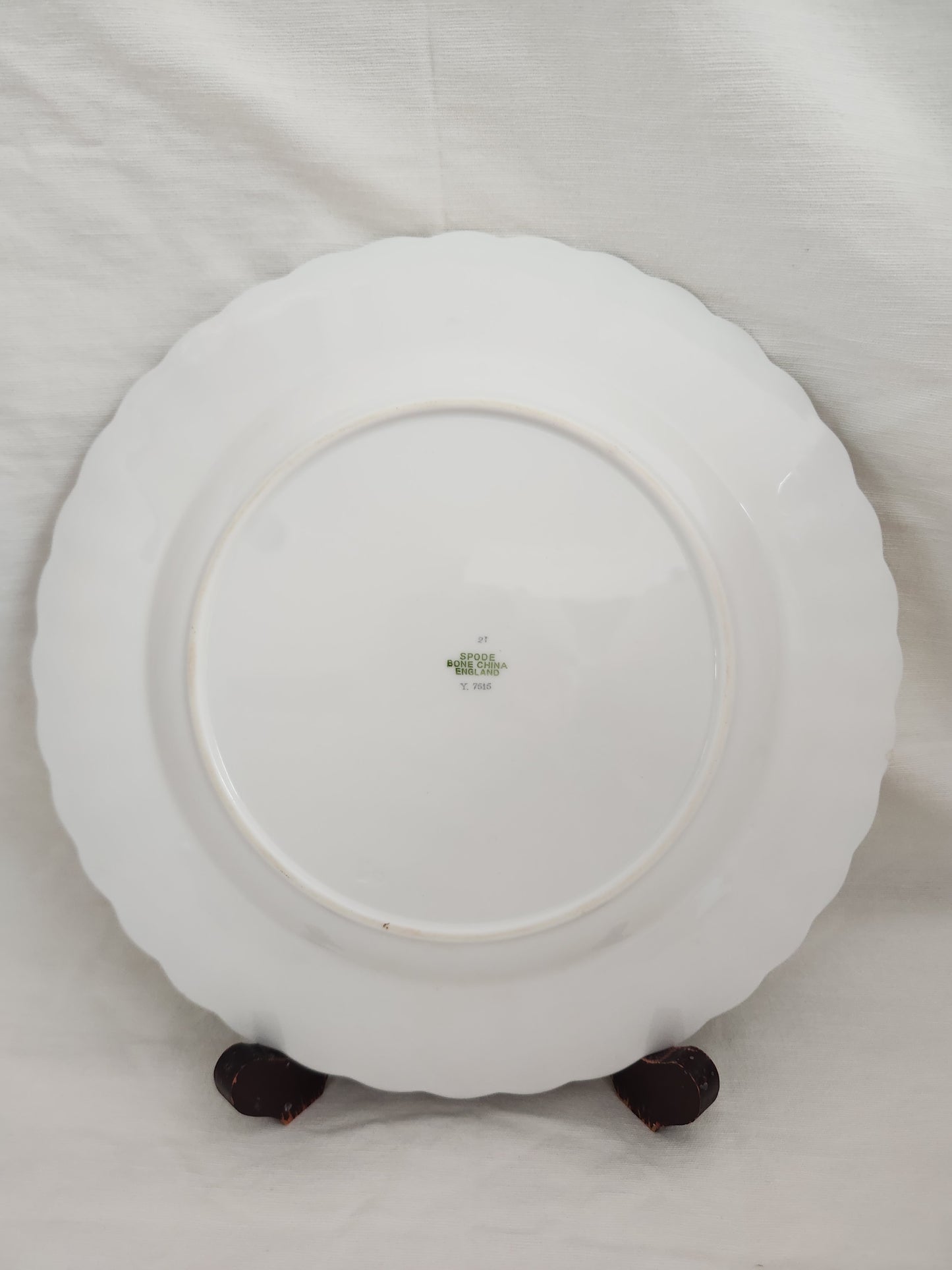 Fleur de Lys Grey 10-5/8" Dinner Plate by Spode (Bone, Platinum Trim) - Y7515