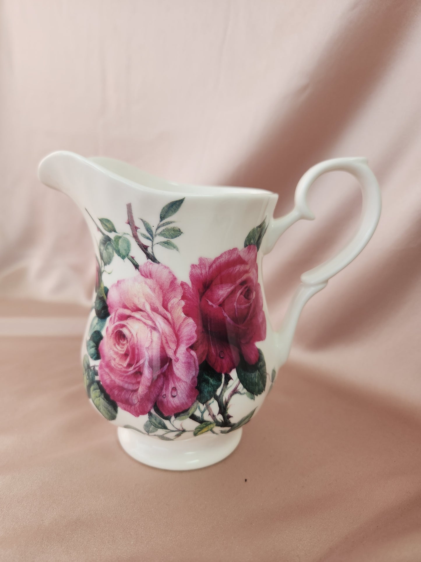 Roy Kirkham "English Rose" 16oz. Pitcher