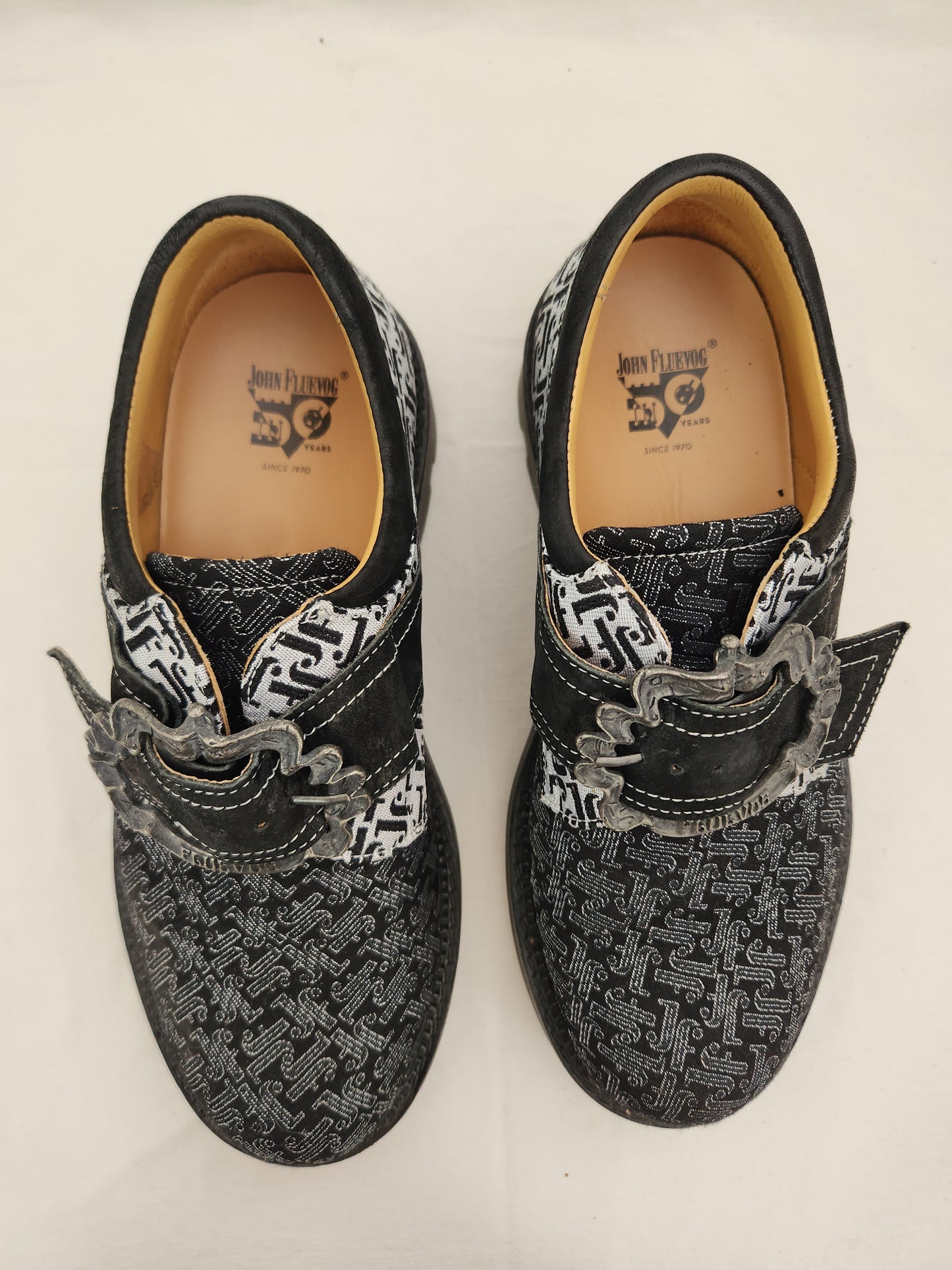 RARE - John Fluevog 7th Heaven Johane Angel shoe with custom buckle - Size: M7/W9