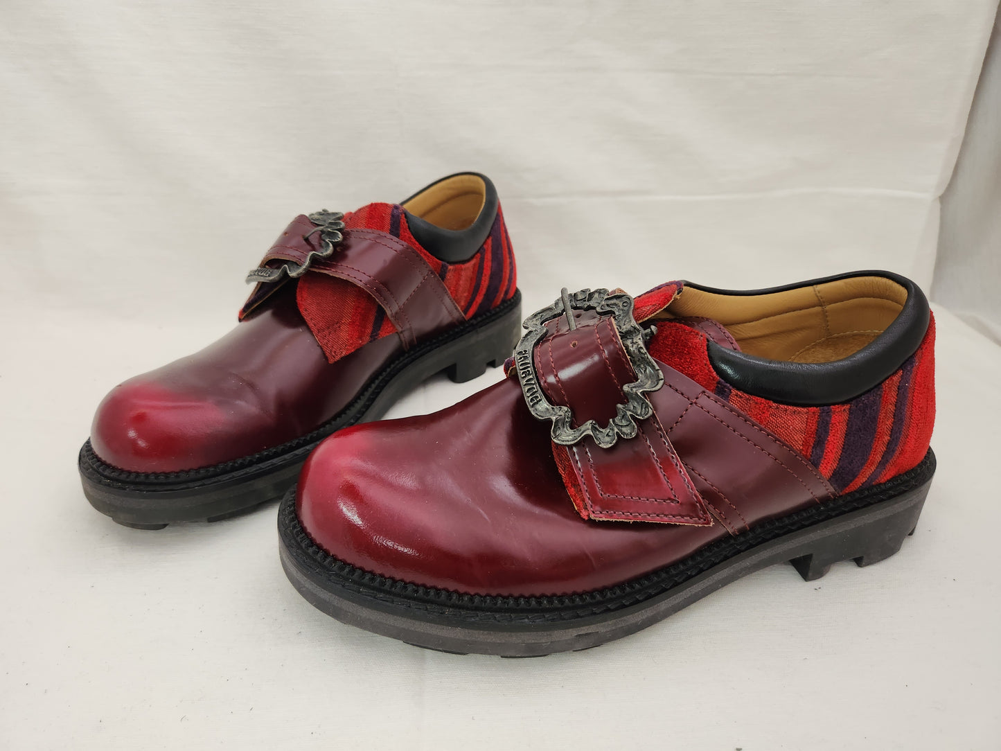 John Fluevog 7th Heaven Johane Angel shoe with custom buckle - Size: M7/W9