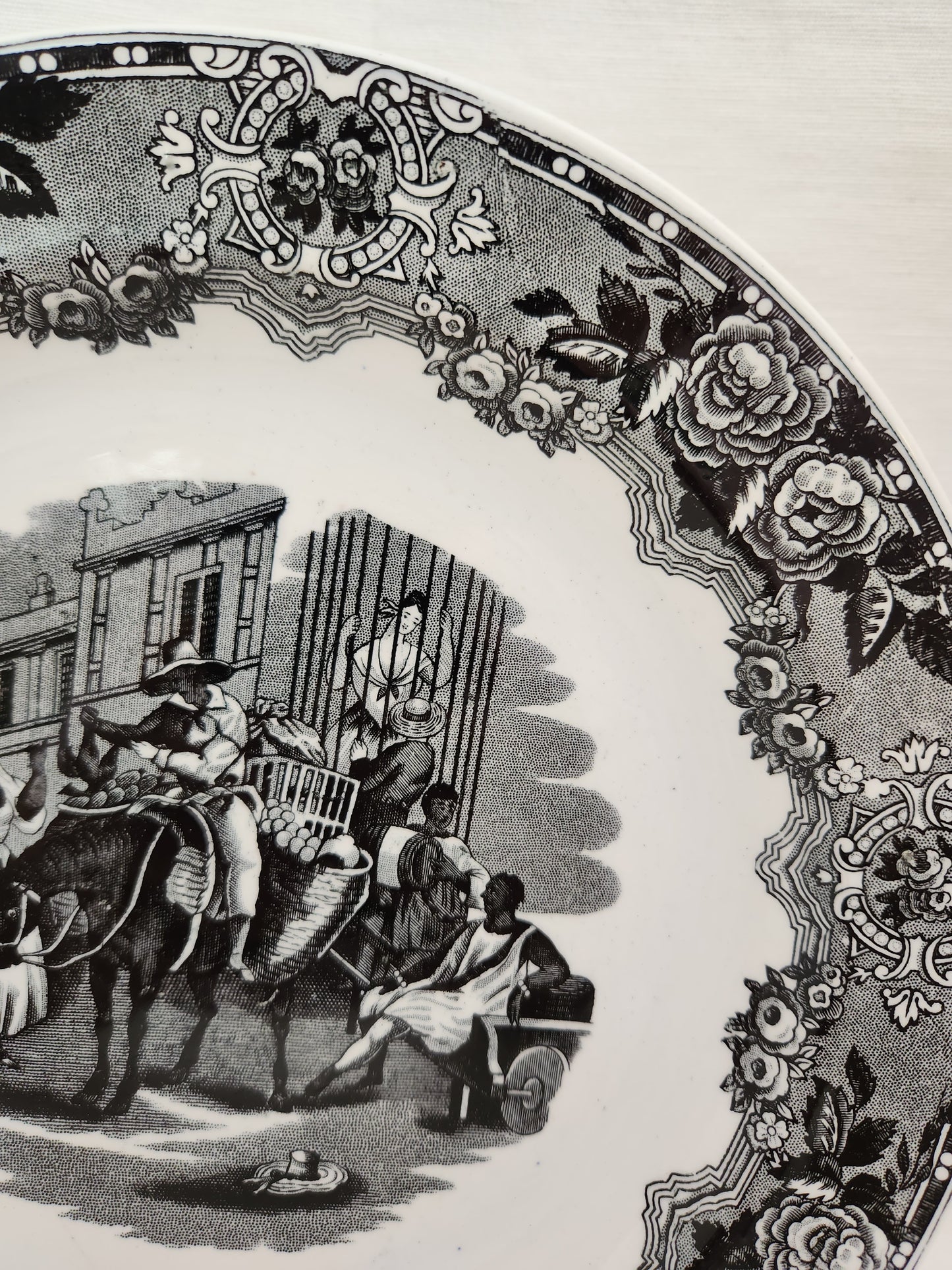 VTG - Mialhe "El Casero" Scene Plate marked "Indian Trafic" Petrus Regout Maastricht