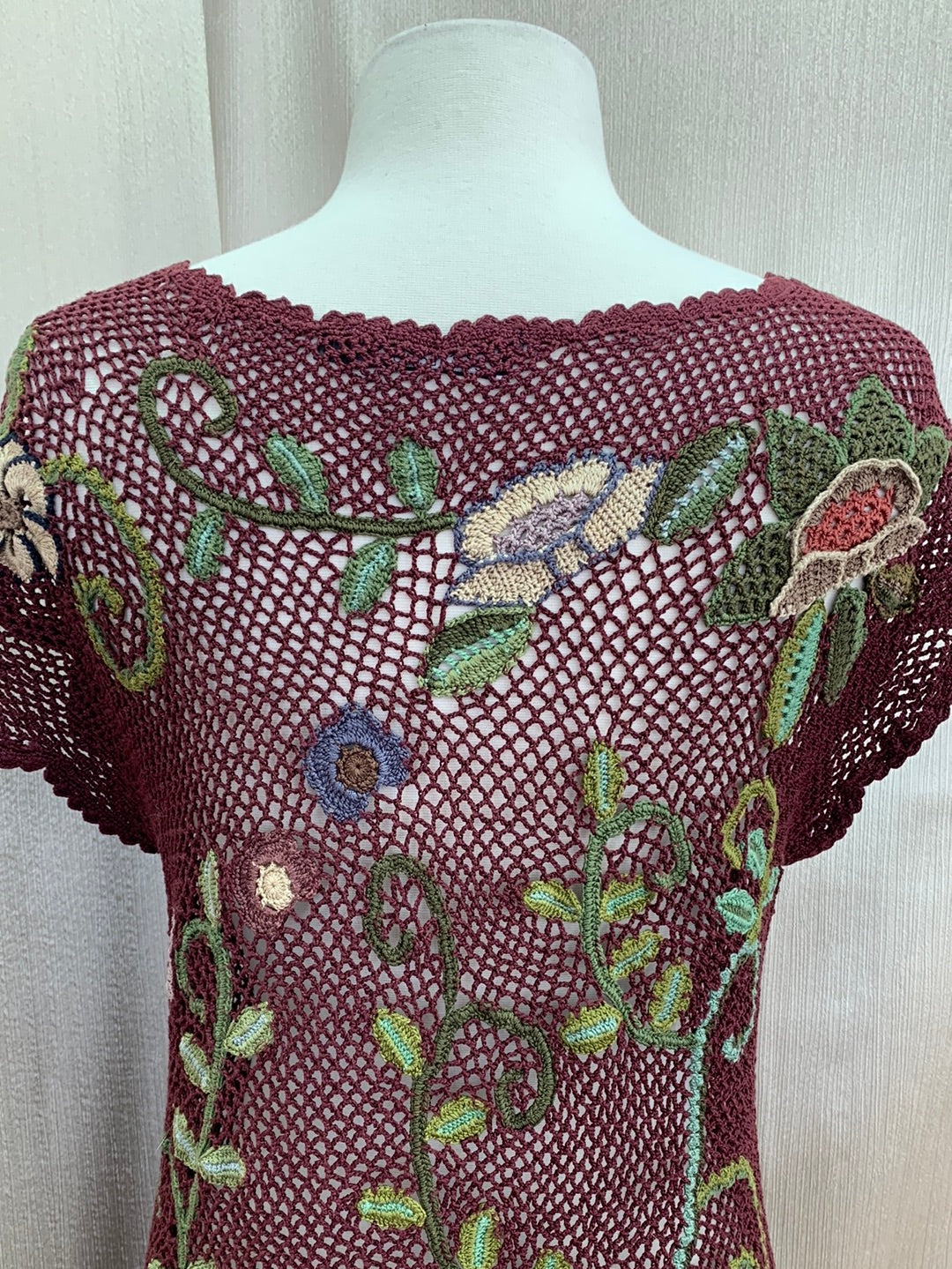 PERUVIAN CONNECTION maroon green Pima Cotton Crochet Floral Top - L