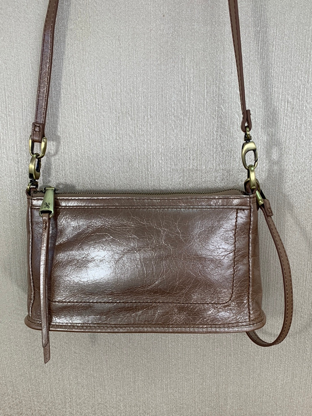 NWT - HOBO metallic rose gold Leather Cadence Convertible Crossbody Bag