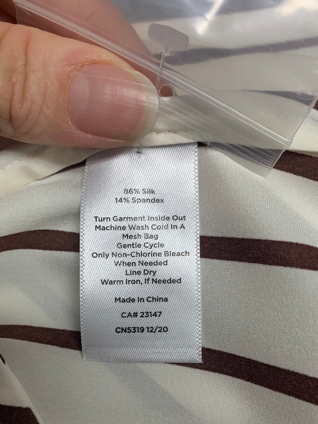 NWT - HAVEN WELL WITHIN brown stripe Washable Silk 3/4 Sleeve Robe - Medium