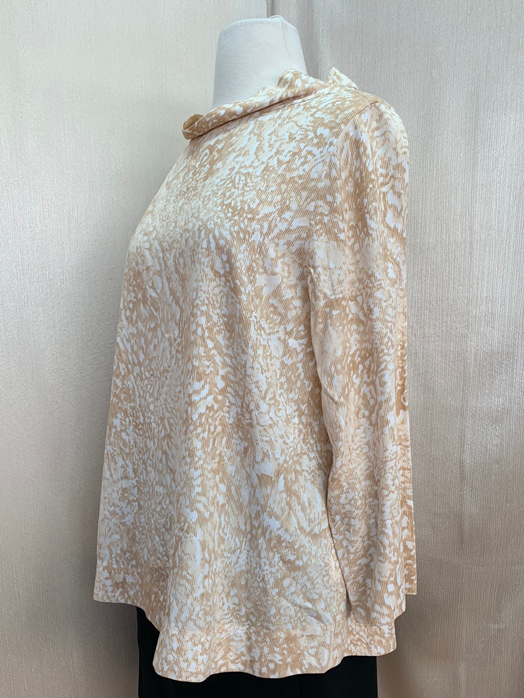 NWT - SOFT SURROUNDINGS golden tan Animal Print Rayon Adrienne Top - S