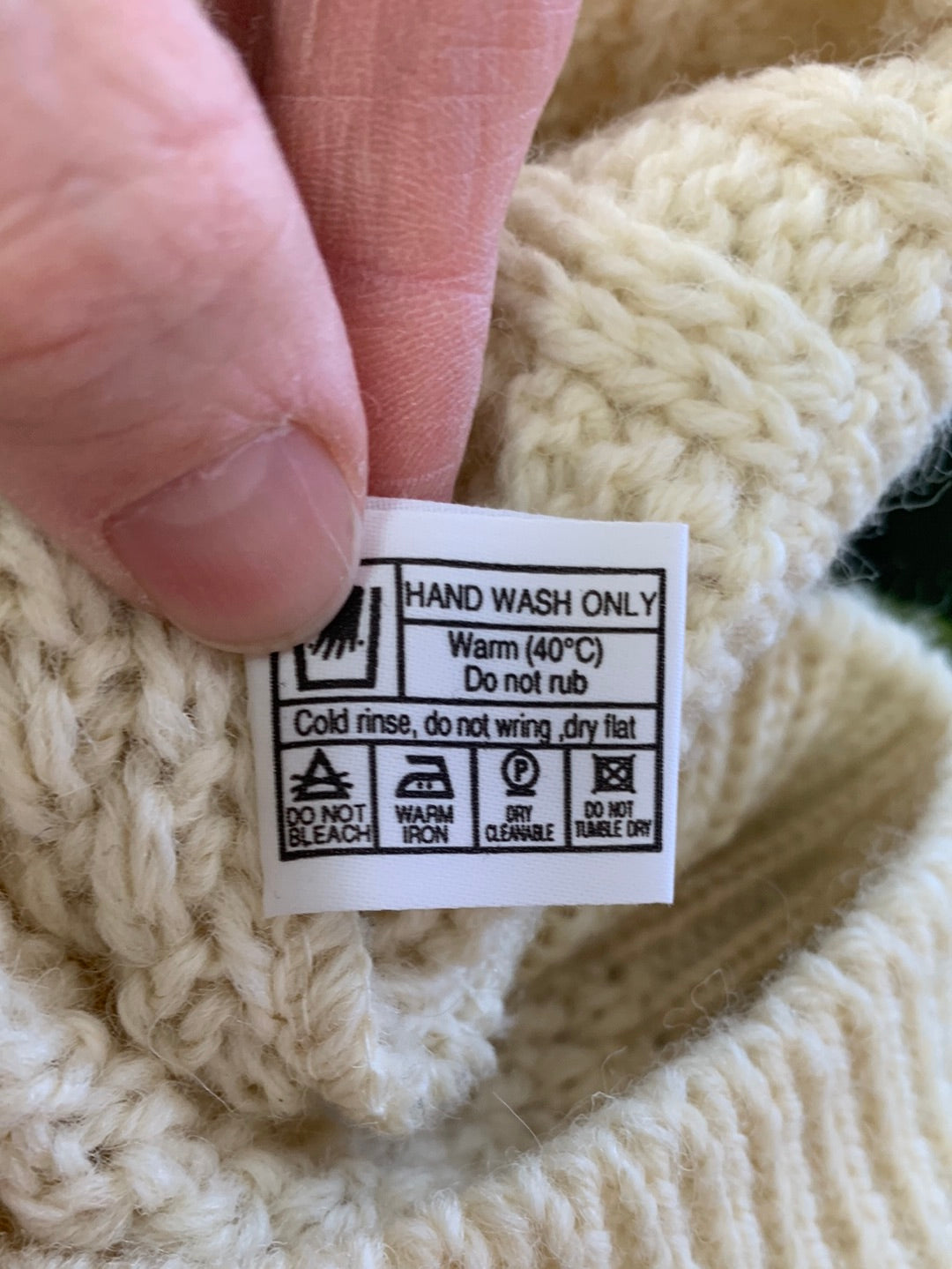 Vintage - HIGHLAND HOME ivory Wool Cable Knit Fisherman Sweater - XL