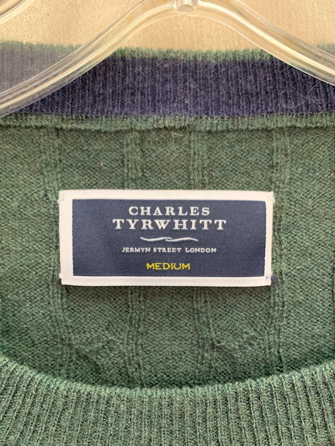 CHARLES TYRWHITT dark green Lambs Wool Sweater - M