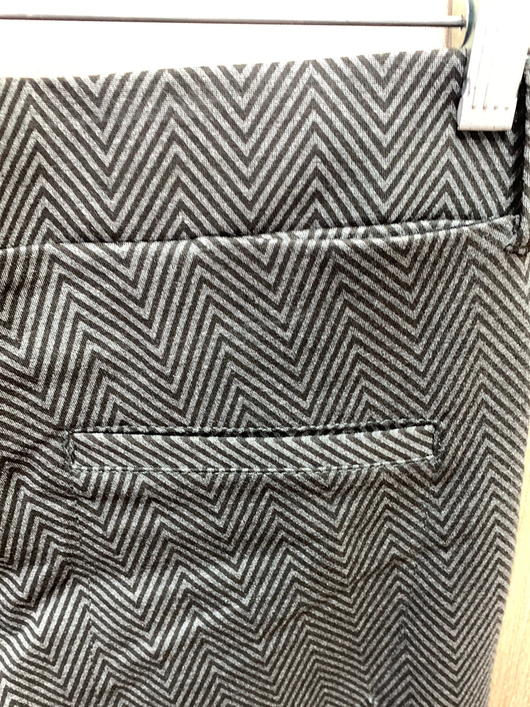 NIP - BETABRAND black Chevron Straight 7-Pocket Dress Yoga Pants - M