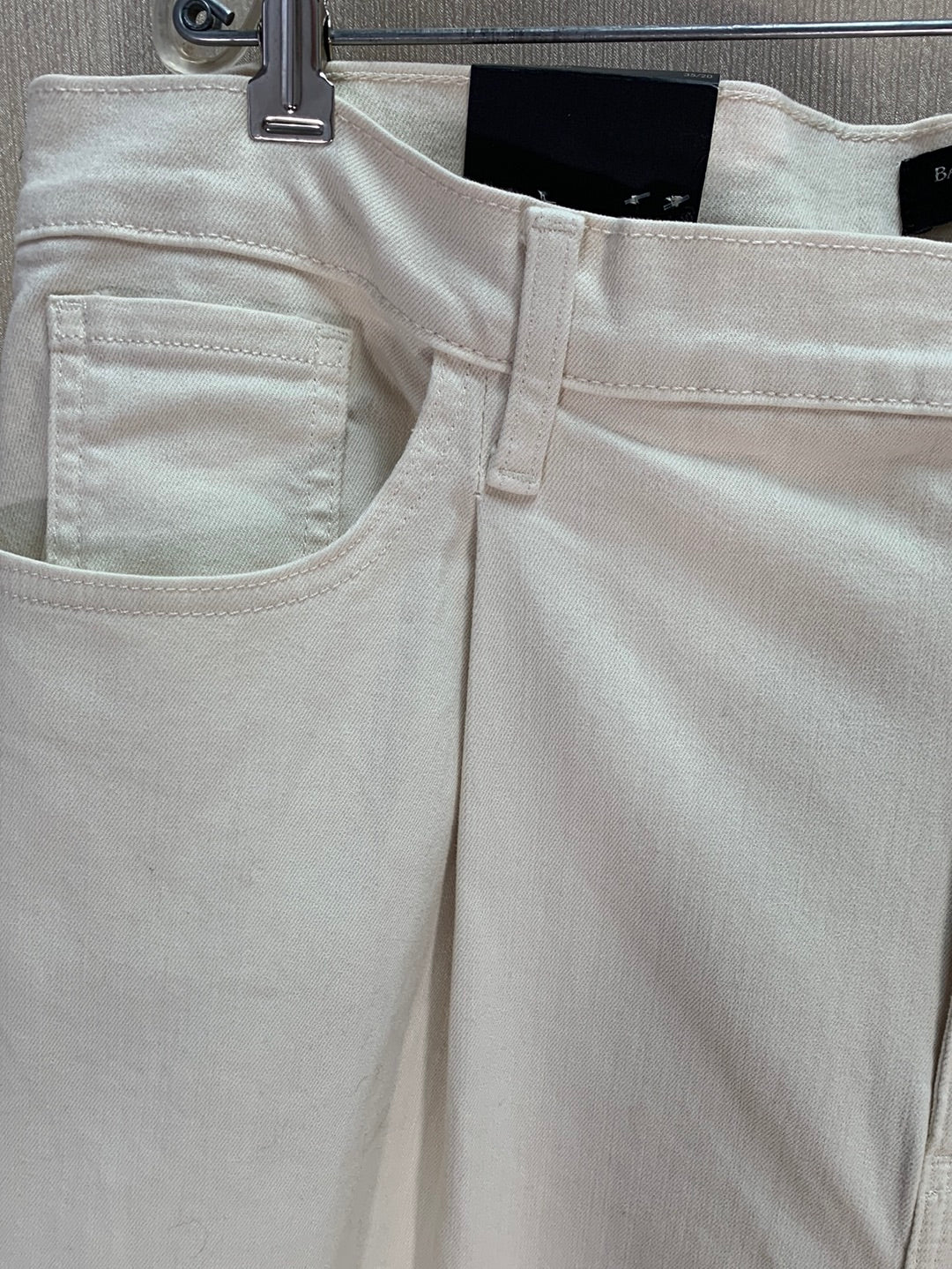 NWT - BANANA REPUBLIC ecru Pleat Wide Leg Crop High Rise Jeans - 35/20