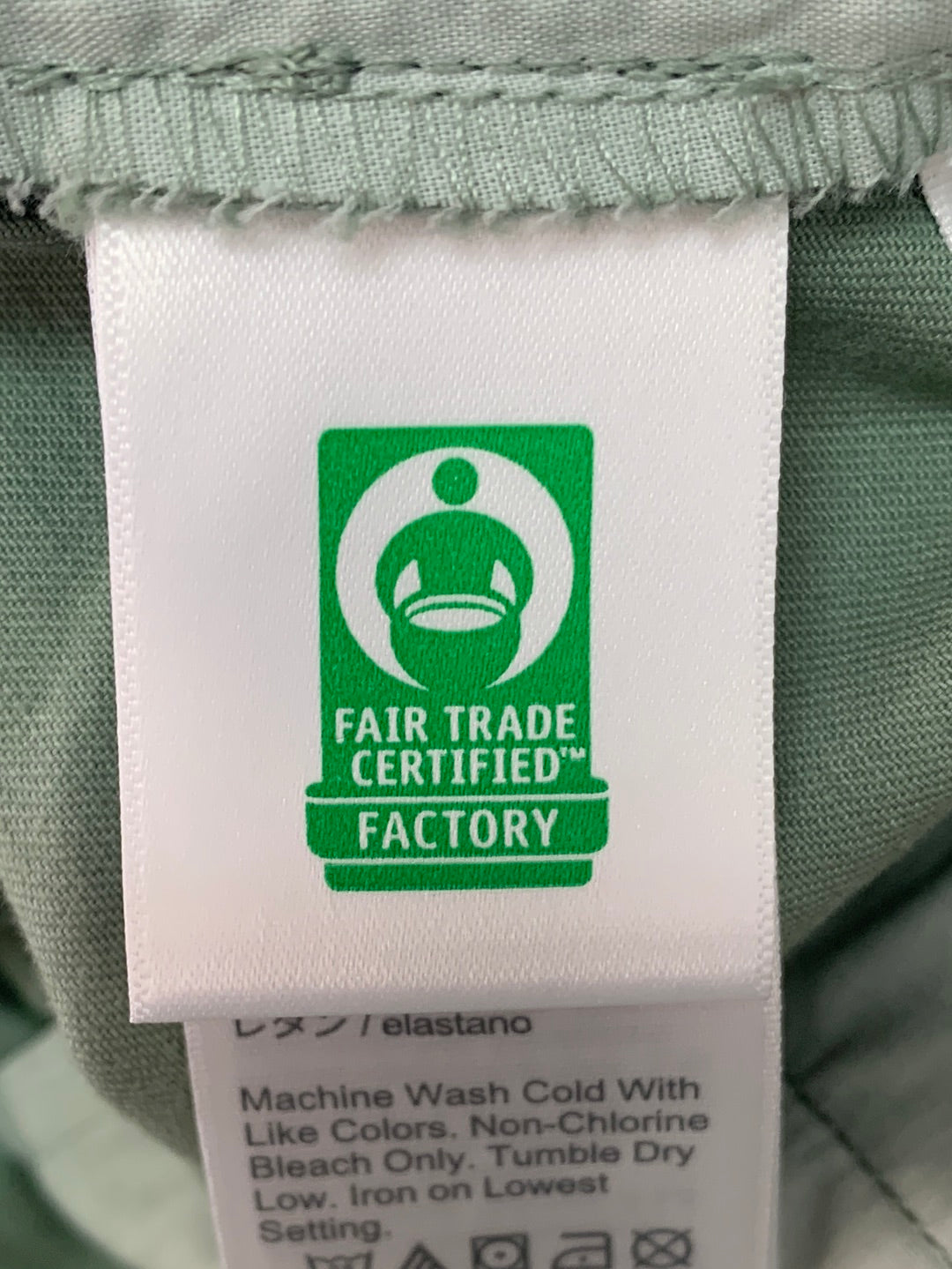 NWT - J CREW sage green Pleated Capeside Cropped Chino Pants - 24