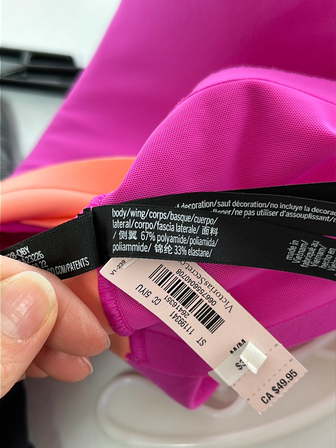 NWT - VICTORIA'S SECRET pink orange On Point Freedom Cloud Sport Bra - M